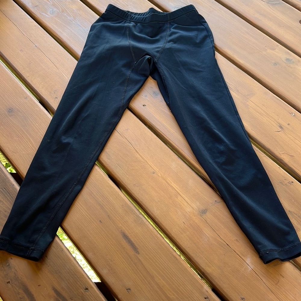 Kid’s Unisex  Columbia thermal leggings. Size 8.